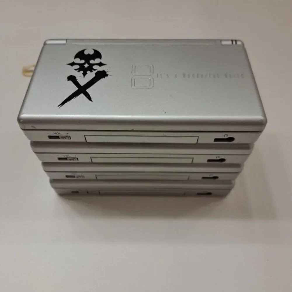 Authentic Nintendo DS Lite Console With Charger The World Ends With You Wonderfu